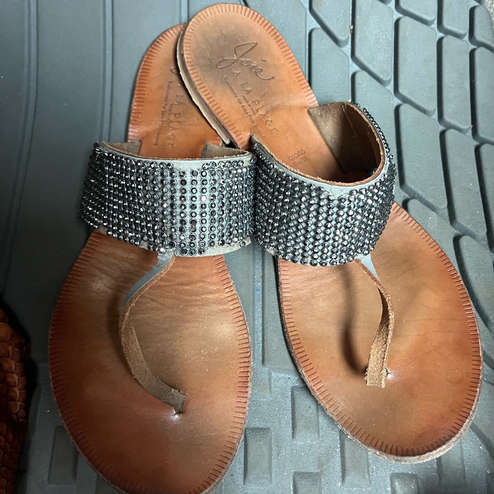 Joe's Jeans Brown and Black Beaded Sandals